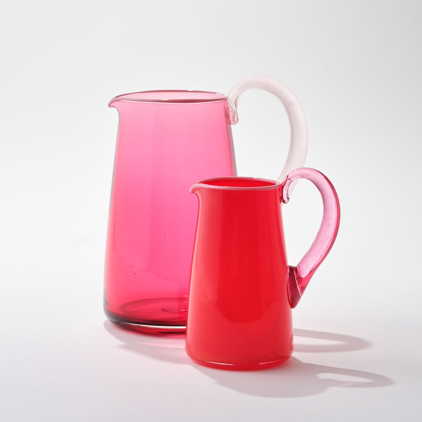 Miami Medium Jug in Deep Pink
