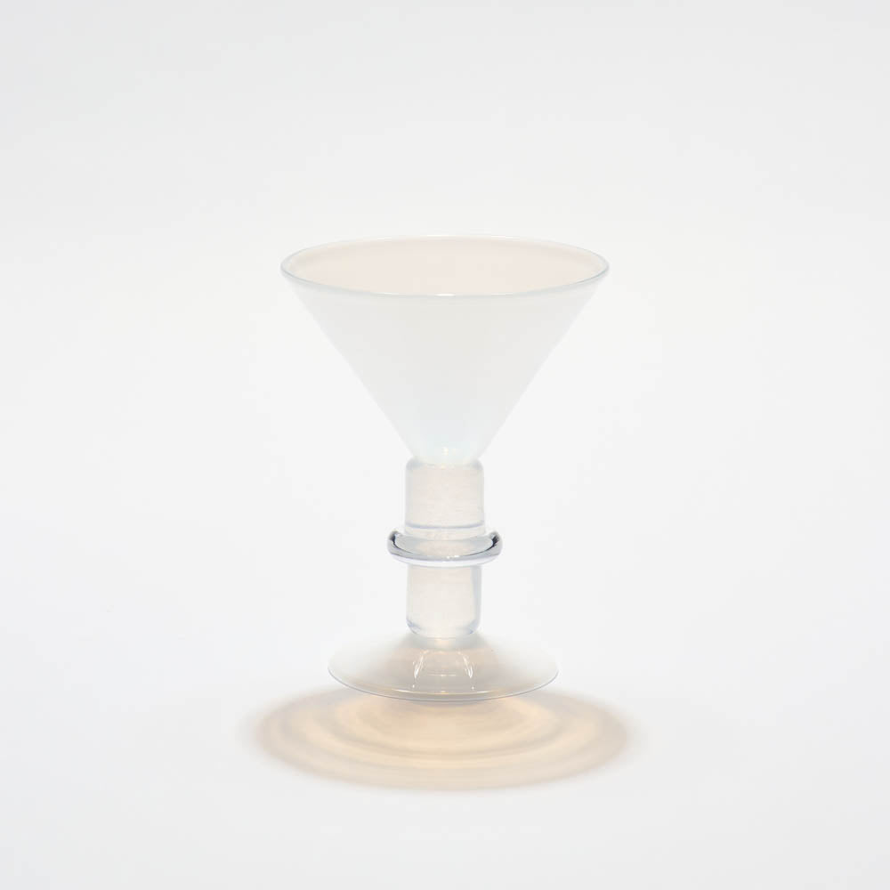 New York Martini Glass in White