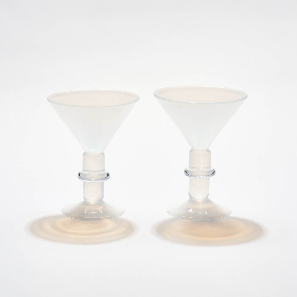 New York Martini Glass in White